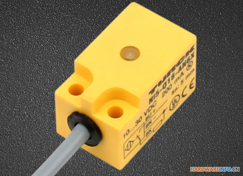 图尔克BI10S-Q26-AD4X/S34电感式接近开关