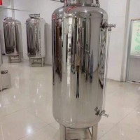 太仓市鸿谦反渗透无菌水箱 水处理无菌水箱生产厂家价格齐全