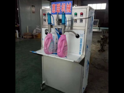 洗衣液灌装机洗洁精灌装生产线半自动全自动