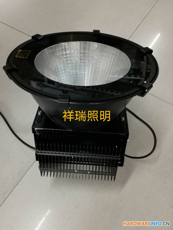 供应长春400W LED探照灯 防爆灯 LED冷库灯