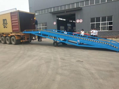 移动登车桥叉车装柜装车液压升降机卸货登高桥斜坡集装箱装卸平台