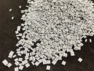 浅灰色母粒树脂着色用混合物彩色塑料颗粒耐高温塑胶粒