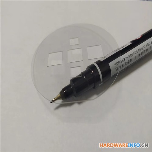 TJ蓝宝石微小孔加工石英玻璃异形切割激光加工