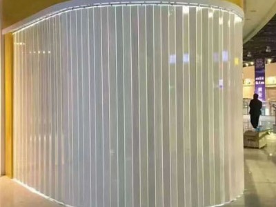 客厅水晶折叠门厂家安装，厨房水晶折叠门厂家