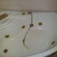 上海劳芬LAUFEN浴缸维修、劳芬浴缸卫浴修理