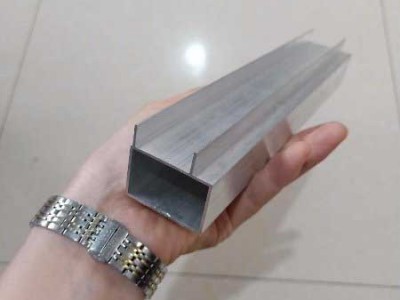 任丘出风口铝合金百叶窗生产厂家，河北任丘装饰铝合金百叶窗厂家