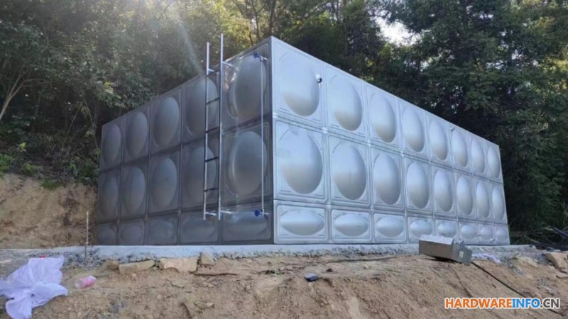 屋顶不锈钢消防水箱