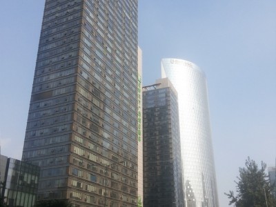 九龙坡区外墙玻璃维修-九龙坡区幕墙铝板石材施工-重庆航鸿幕墙