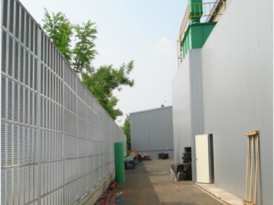 厂界噪音治理措施工厂设备噪音降低方案 ‌厂界声屏障多少钱一米